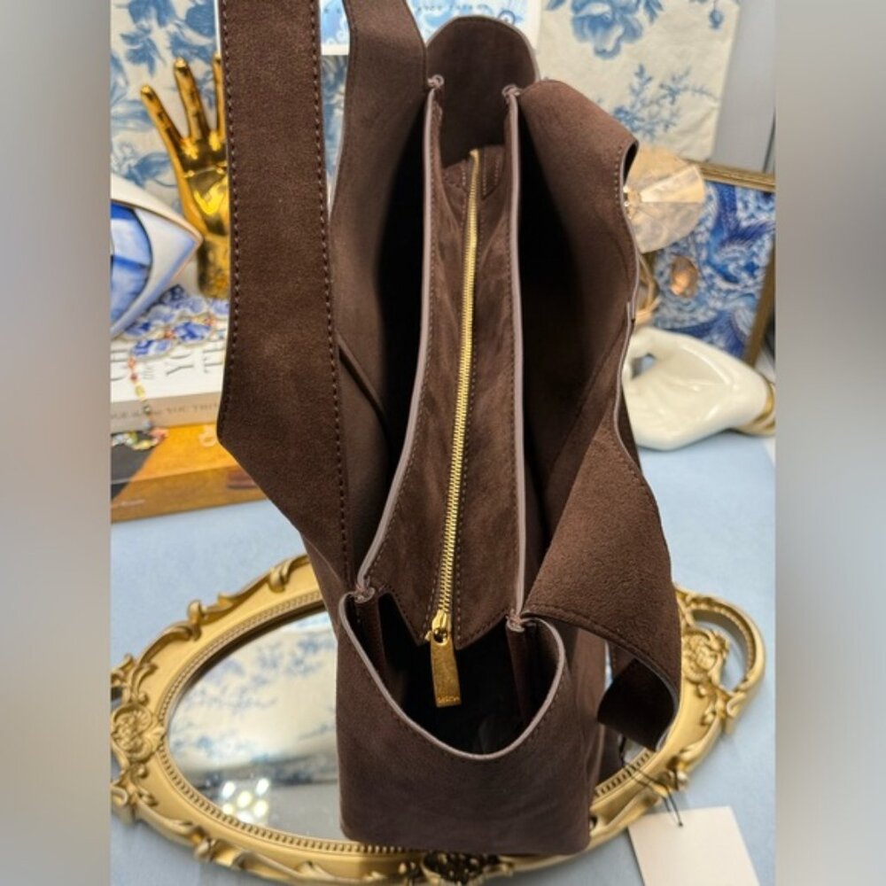 🆕 OROTON 🧿 NWT Emilia Tote Suede Bag, Chocolate Brown - Picture 10 of 16